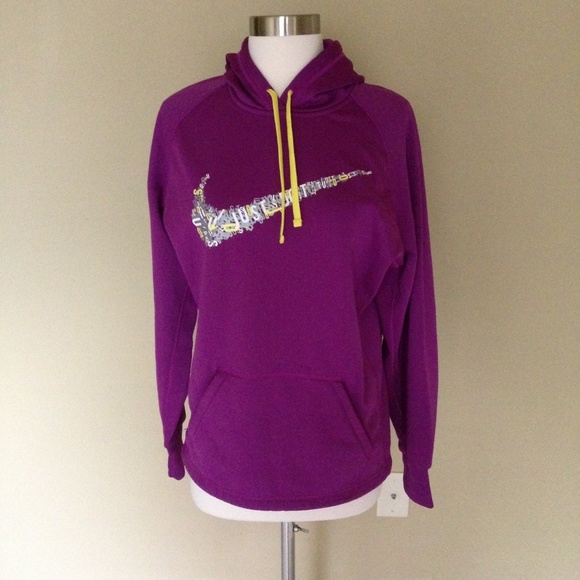 Nike Tops - Nike Hoodie Size Medium